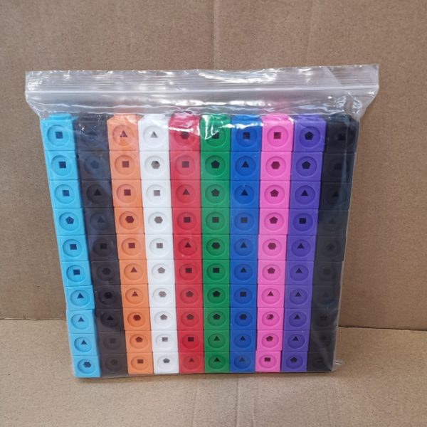 Intelligent Toys Plastic math cubes - Image 4