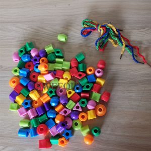 Kids Toy Plastic Lacing Beads