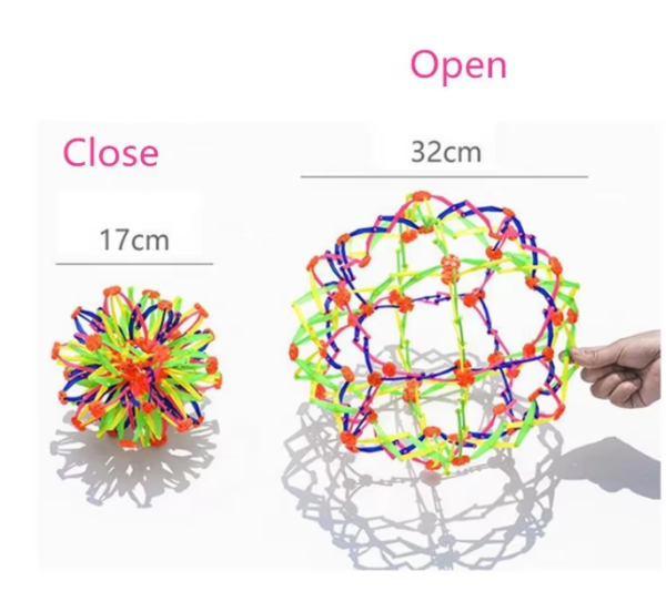 Novelty Expandable Ball Open and Close Plastic Ball Like a Flower - Image 3